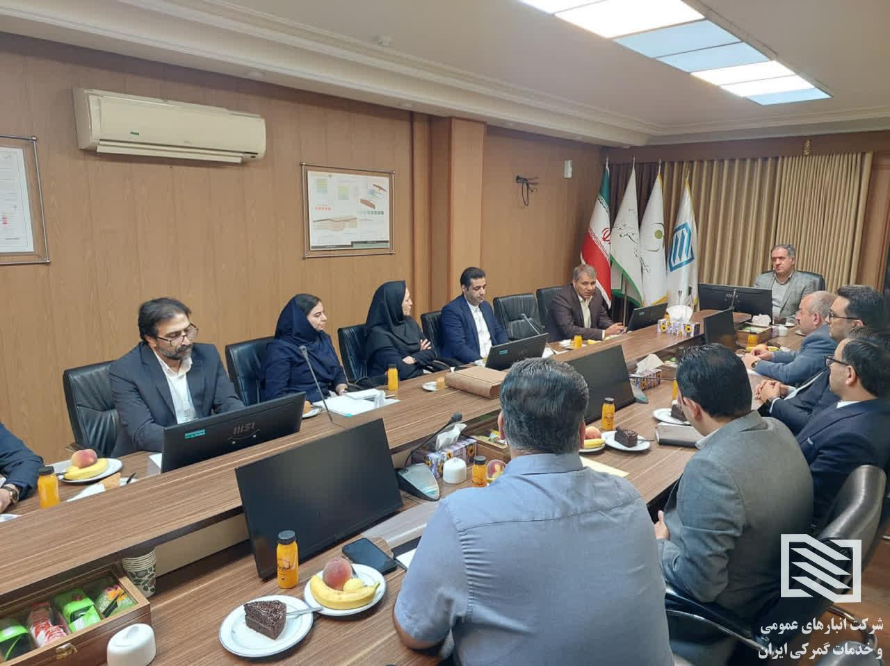 برگزاری نشست هماهنگی میان مدیران ارشد شرکت انبارهای عمومی ایران و مدیران و معاونان بیمه تعاون جهت تبیین چارچوب‌های همکاری های دوجانبه 4
